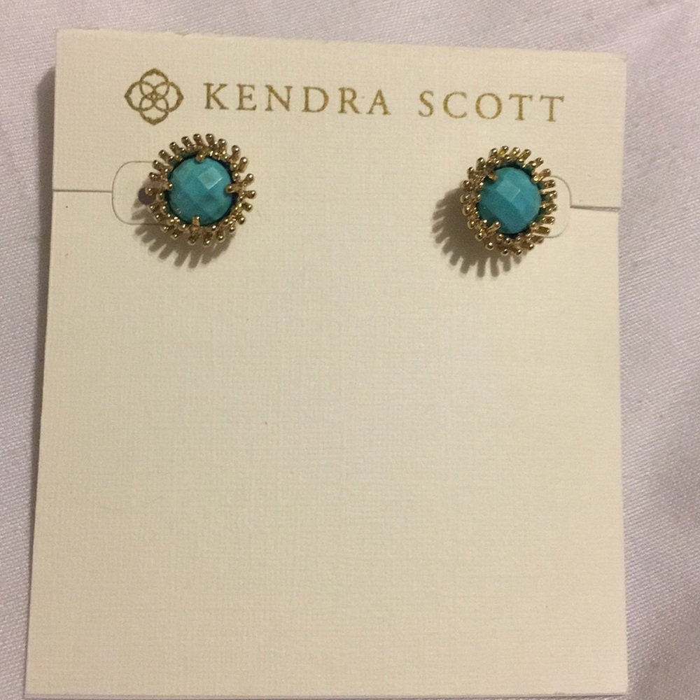 Kendra Scott earings
